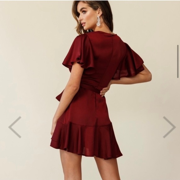 Maroon Saints + secrets ruffle sleeve party dress - Picture 3 of 7